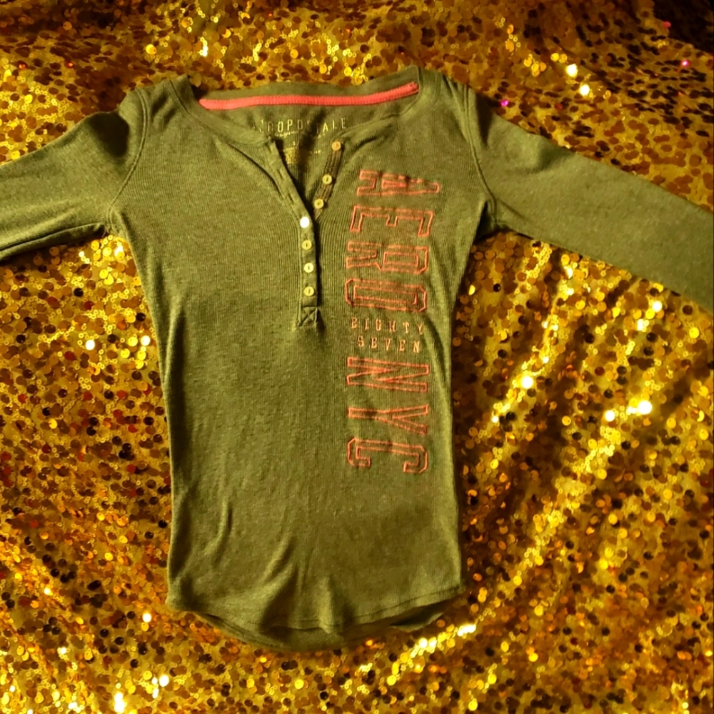 Aeropostale long sleeve sz medium